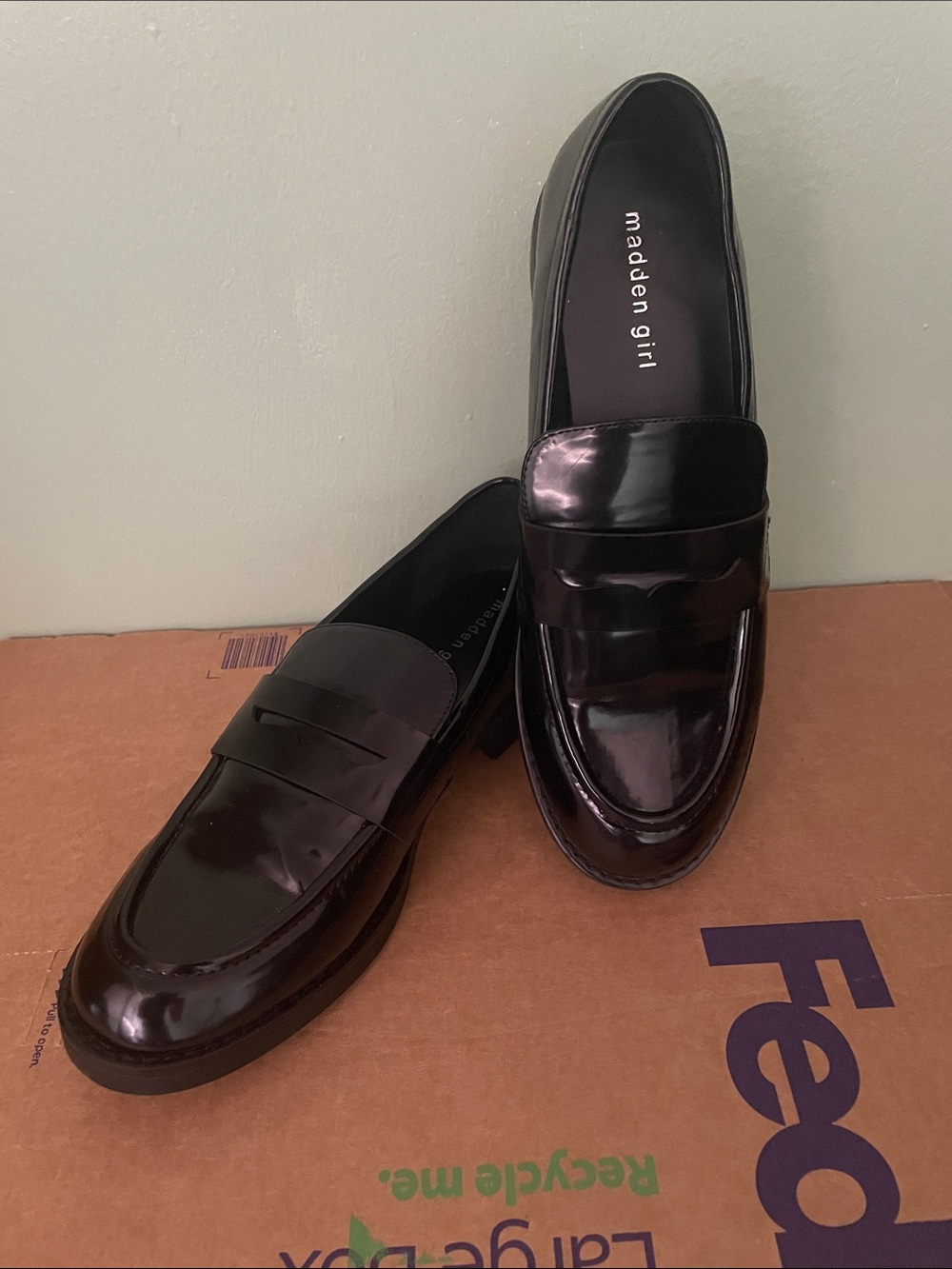 Madden Gir Black Penny Loafers Women’s size 10